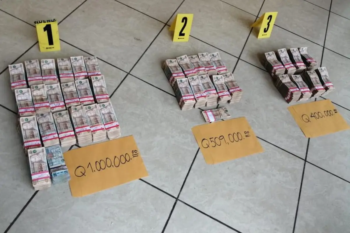 Incautan dinero en efectivo