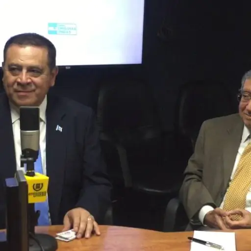 Velásquez y Soto dieron a conocer su propuesta política.