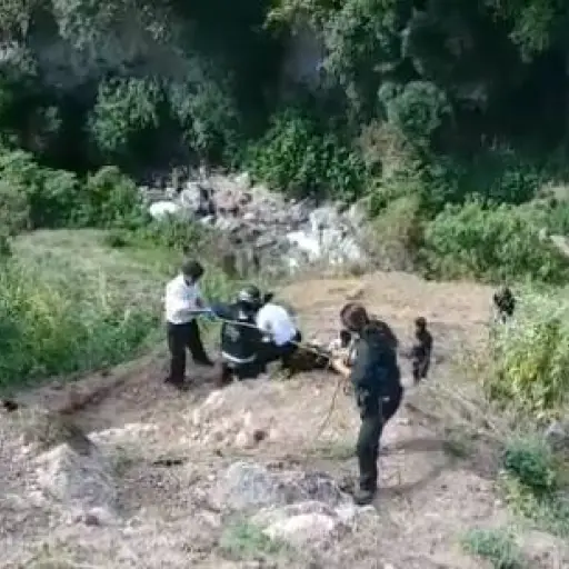 Las labores de búsqueda se reanudaron este domingo en la madrugada. Foto Bomberos Voluntarios.