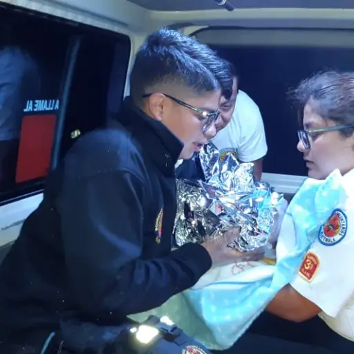 Los Bomberos Voluntarios dieron asistencia al menor. Foto: Bomberos Voluntarios.