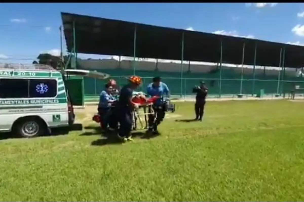 Las víctimas fueron trasladadas hacia un hospital privado.