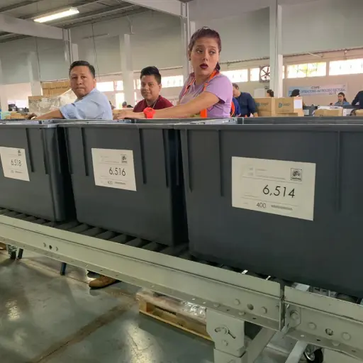 TSE ya ha enviado cajas electorales a diez departamentos ,