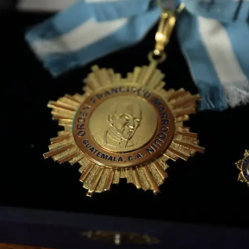 orden francisco marroquin ,