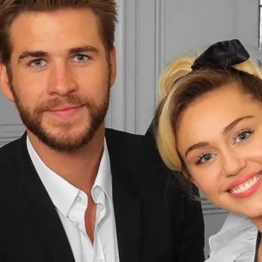 Miley-Cyrus-y-Liam-Hemsworth-620x381 ,