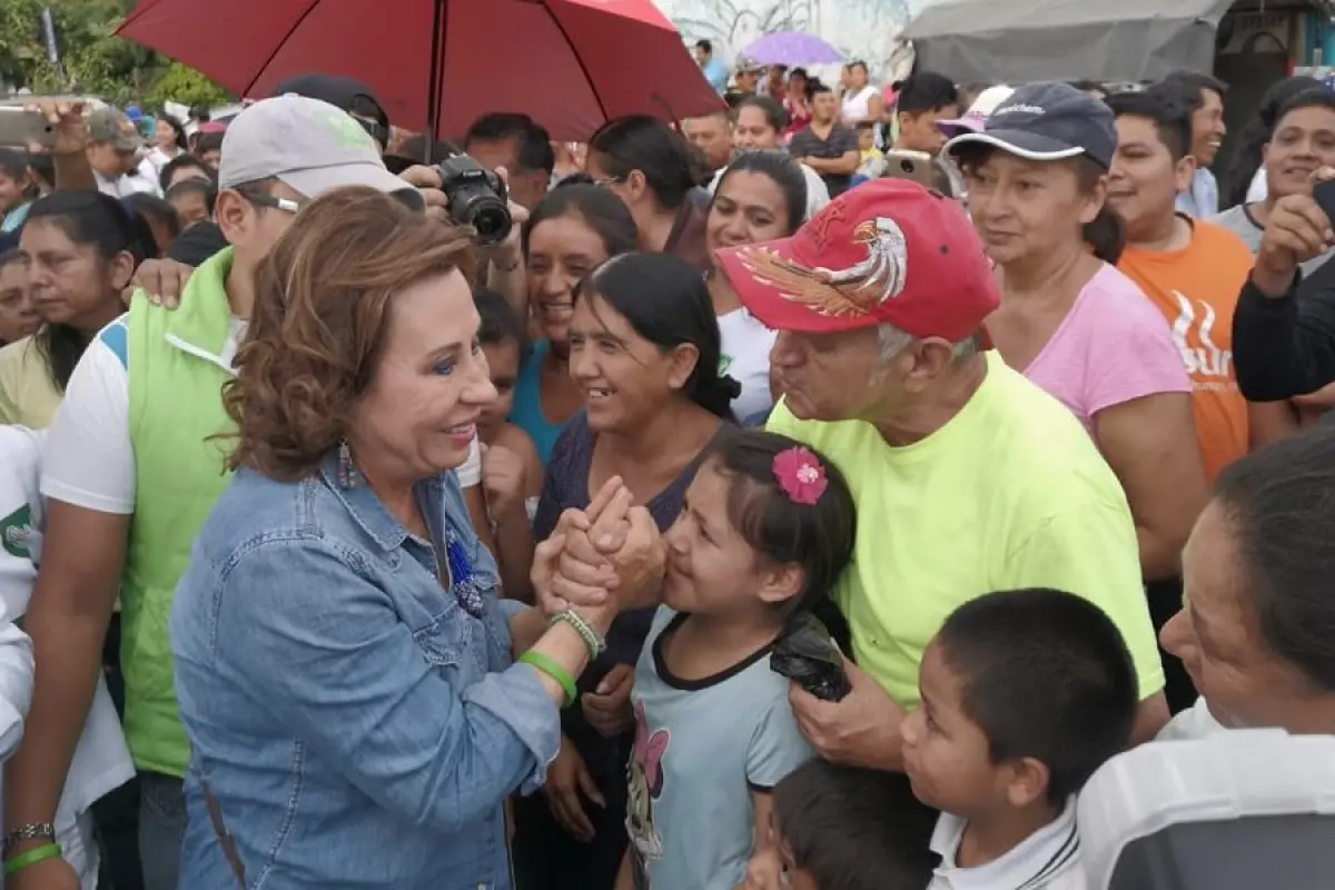 La candidata presidencial continúo con su gira de campaña. 