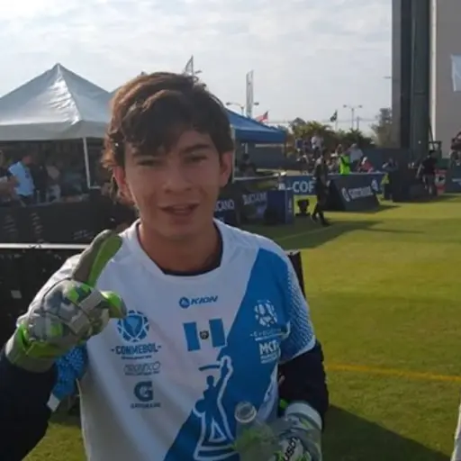 hector-leonardo-sudamericano-porteros-conmebol-emisoras-unidas-guatemala ,