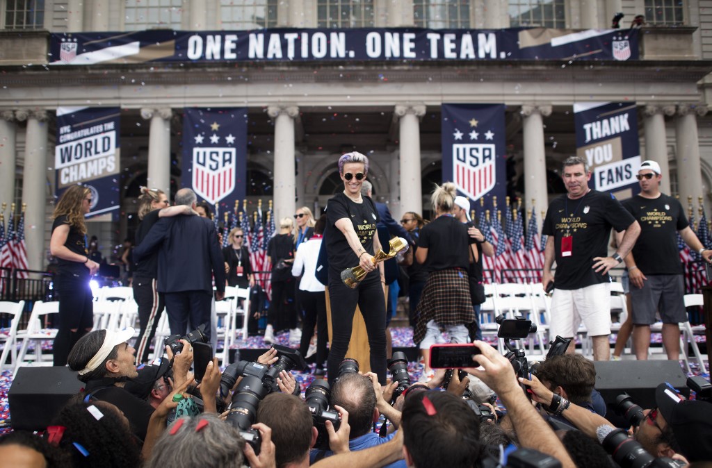 FBL-WC-2019-USA-WOMEN-PARADE | 