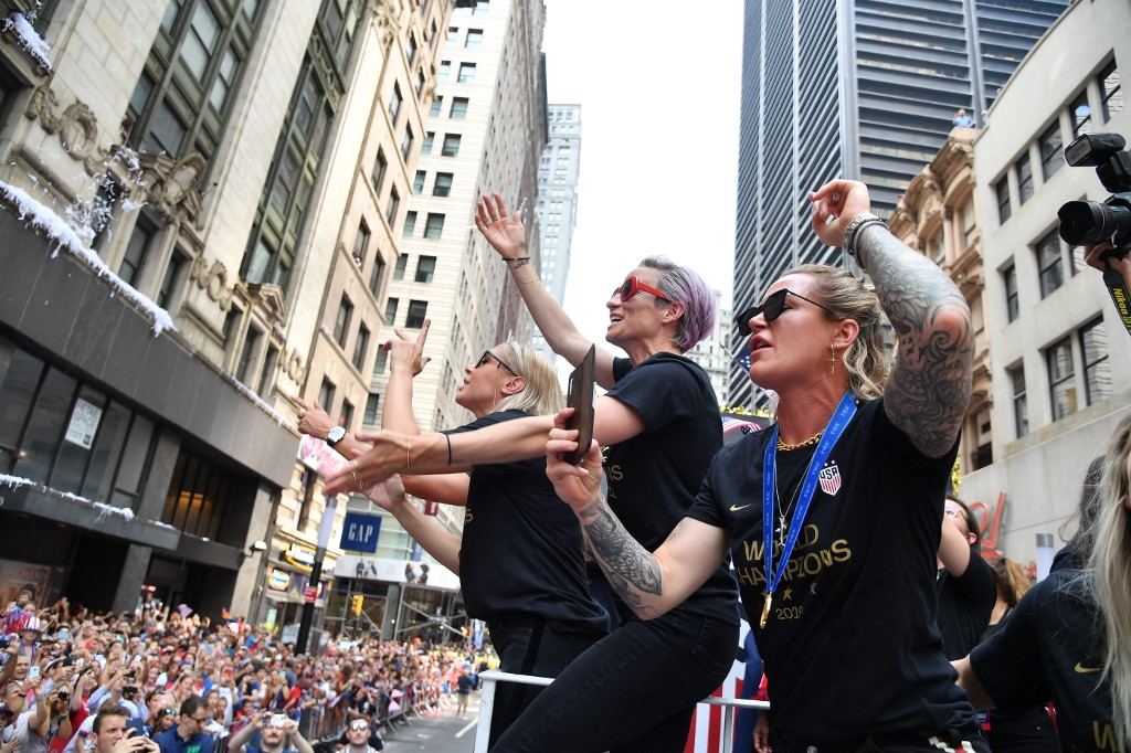 FBL-WC-2019-USA-WOMEN-PARADE | 