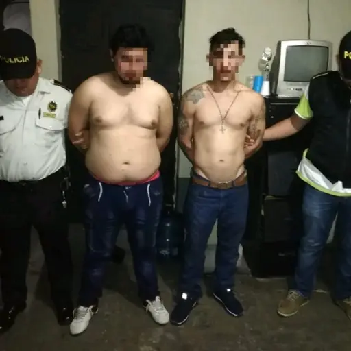 Presuntos pandilleros capturados, pretendían atacar un bus