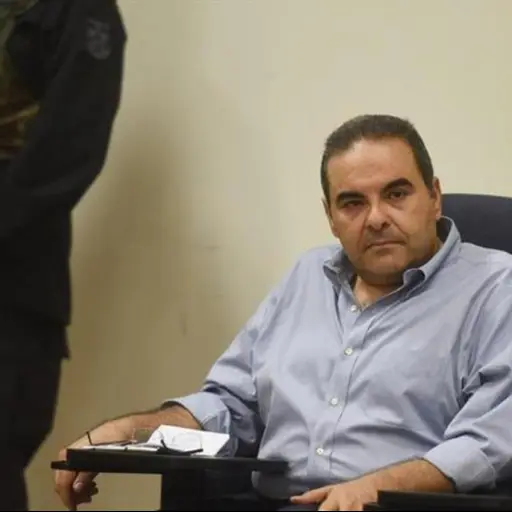 Una corte salvadoreña detiene proceso en contra Elías Antonio Saca