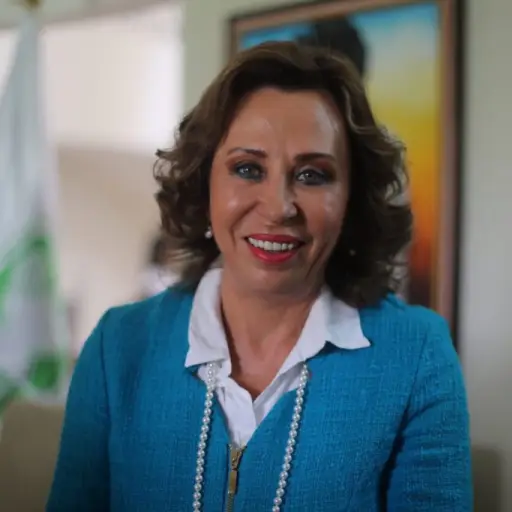 La candidata presidencial de la UNE publicó un video respecto de su propuesta política. Foto tomada de la cuenta oficial de Sandra Torres.