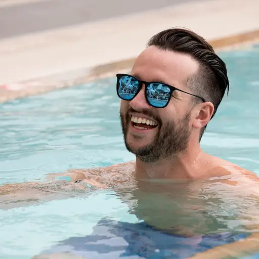 William-Painter-Oasis-Aerospace-Grade-Titanium-Sunglasses-07-1024x768 ,