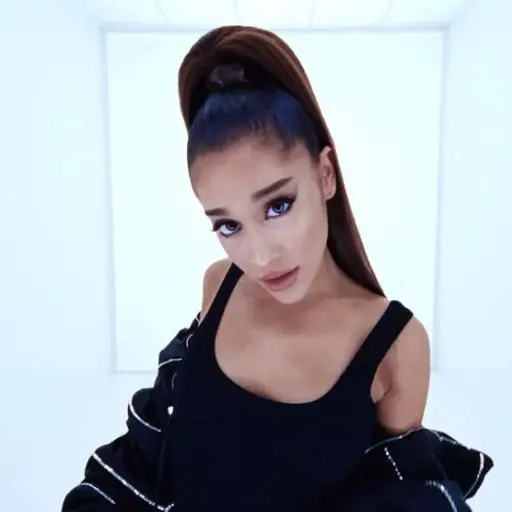ariana grande ,