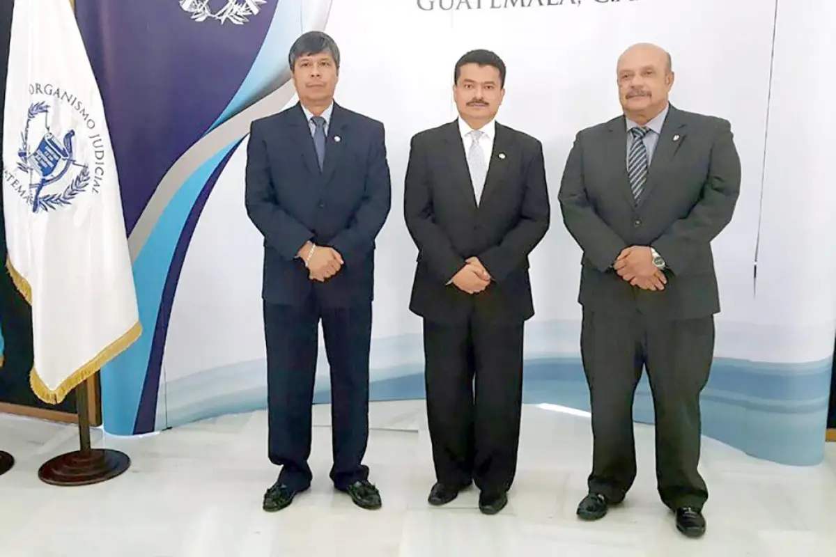 Los magistrados Rafael Morales, Franc Martínez y Fredy López ordenaron a elPeriódico no molestar a la candidata presidencial Sandra Torres.