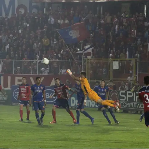 Nicholas Hagen - Emisoras Unidas ,