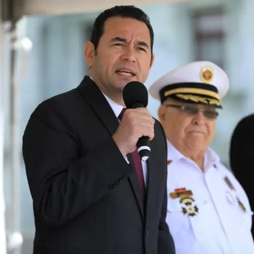 Jimmy Morales le dedica cancion a los Bomberos ,