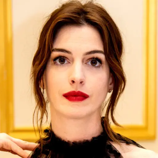 Anne-Hathaway-main-image ,