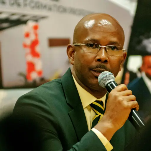 AME9695. PUERTO PRÍNCIPE (HAITÍ), 21/03/2019.- El ministro de Cultura de Haití, Jean-Michel Lapin, habla durante su nombramiento como primer ministro interino, este jueves, después de que los diputados destituyeran a Jean Henry Ceant, tras aprobar una moc