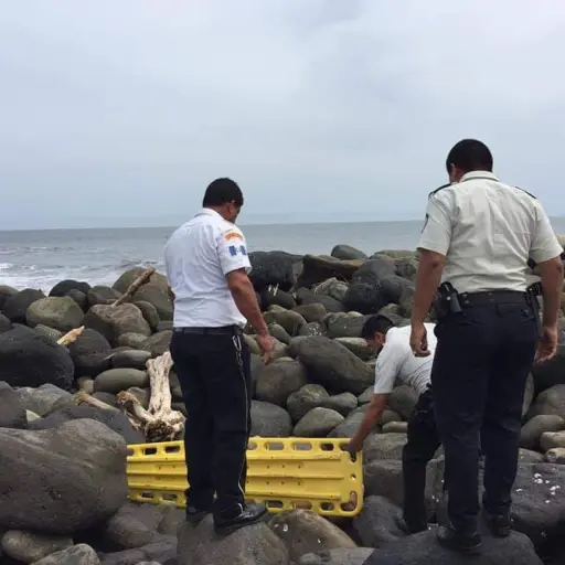 Encuentran cuerpo en Champerico ,