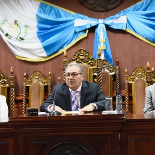 Corte de constitucionalidad Jimmy Morales Donald Trump Emisoras Unidas Guatemala ,