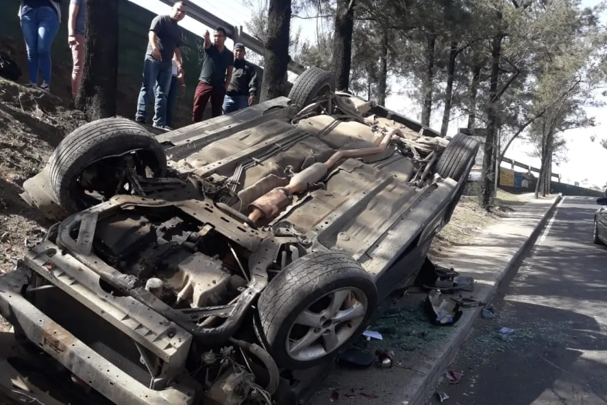 El hecho vial fue cubierto por los Bomberos Voluntarios.