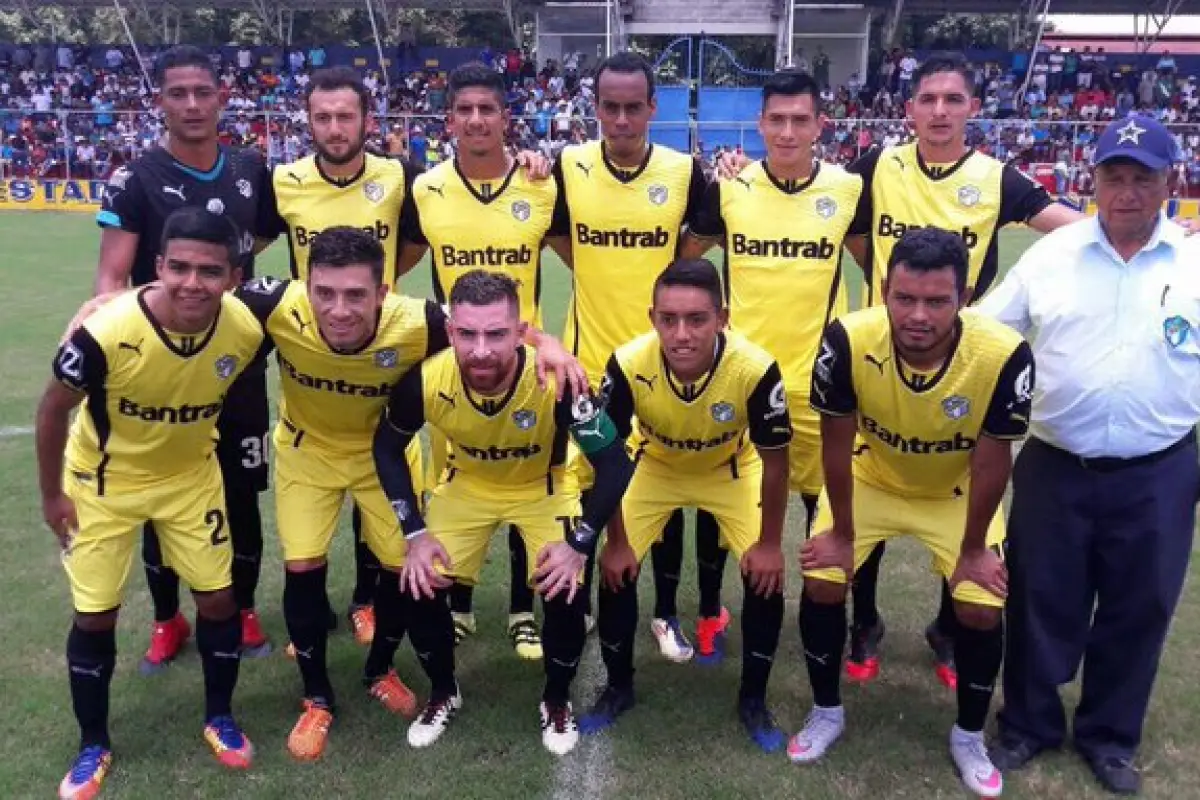 once de cremas con Edgar Chichilla - delantero a prueba con los cremas, 