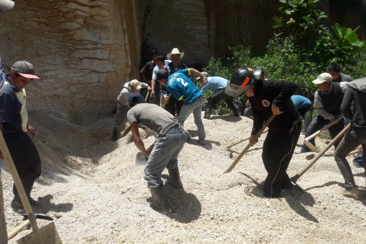 Tres mueren soterrados en Quetzaltenango, 