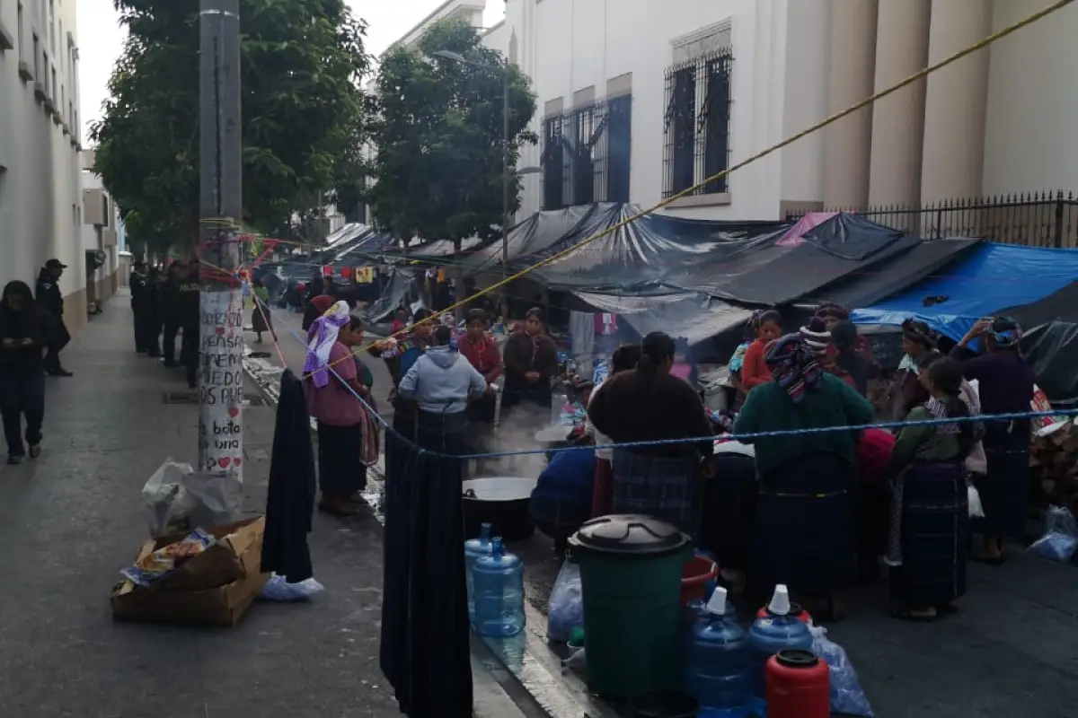 Tierras Cajolá Emisoras Unidas Guatemala, 