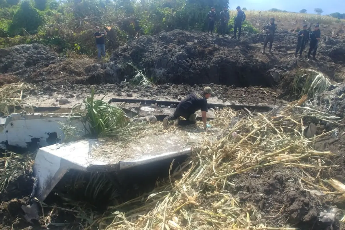 avioneta Quiché Emisoras Unidas Guatemala, 