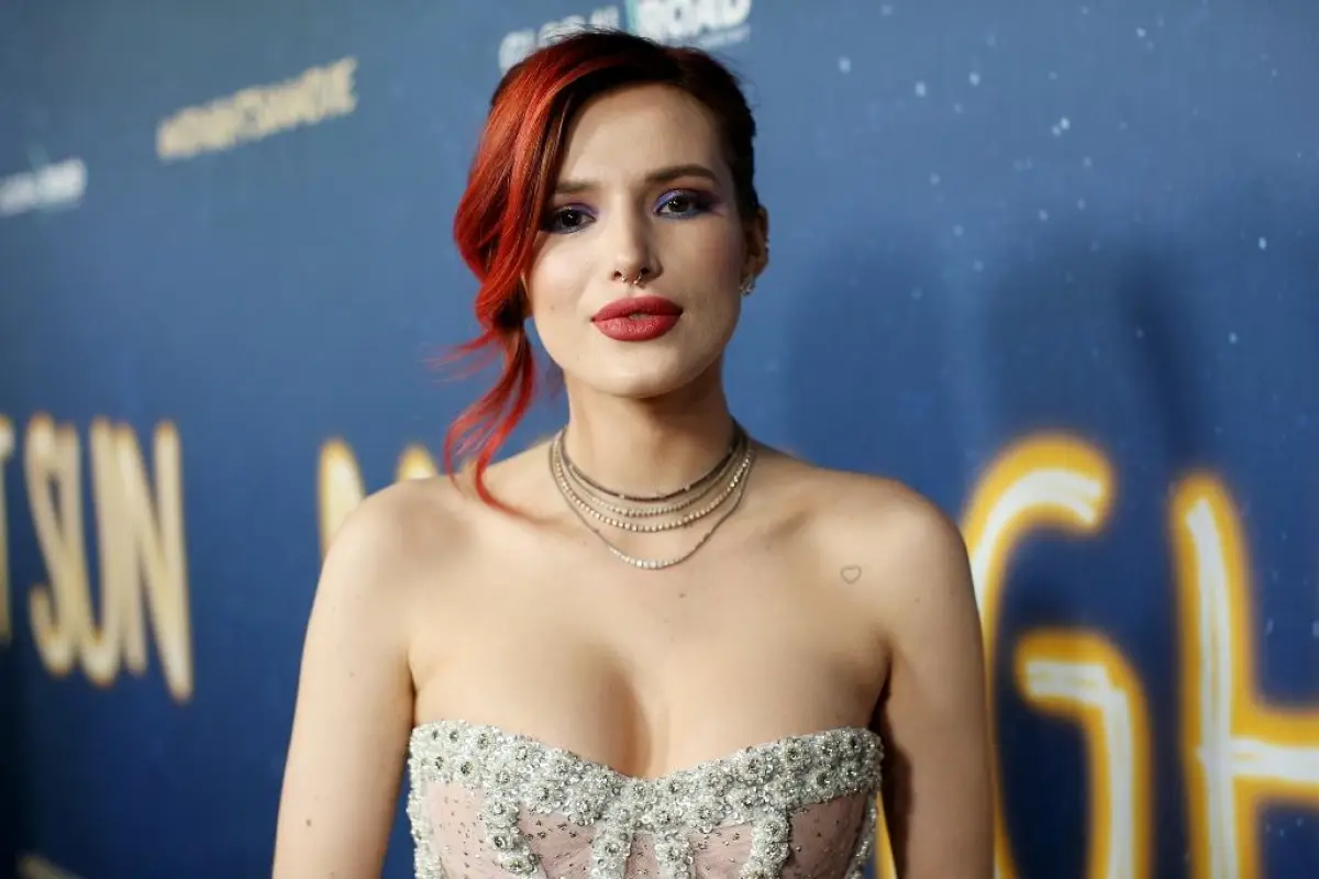 Bella Thorne Cine de Adultos, 