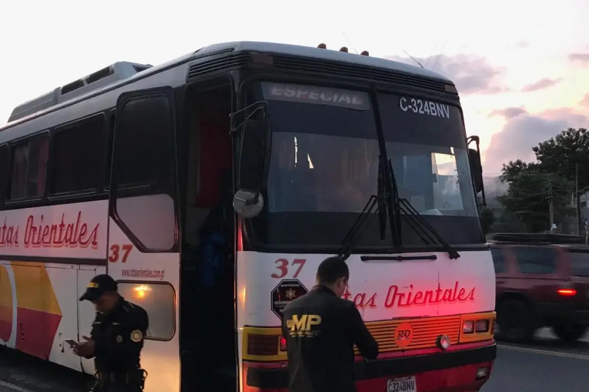 Bus ruta Esquipulas-Guatemala