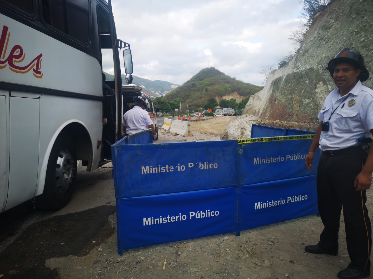 bus-esquipulas-ataque-armado-muere-migrante-hondureño-emisorasunidas-2 | 