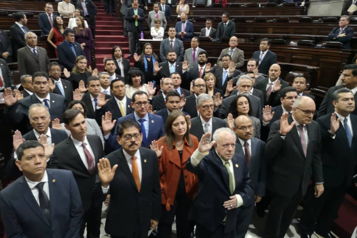 Congreso juramenta a comisiones de postulación de la CSJ y cortes de ...