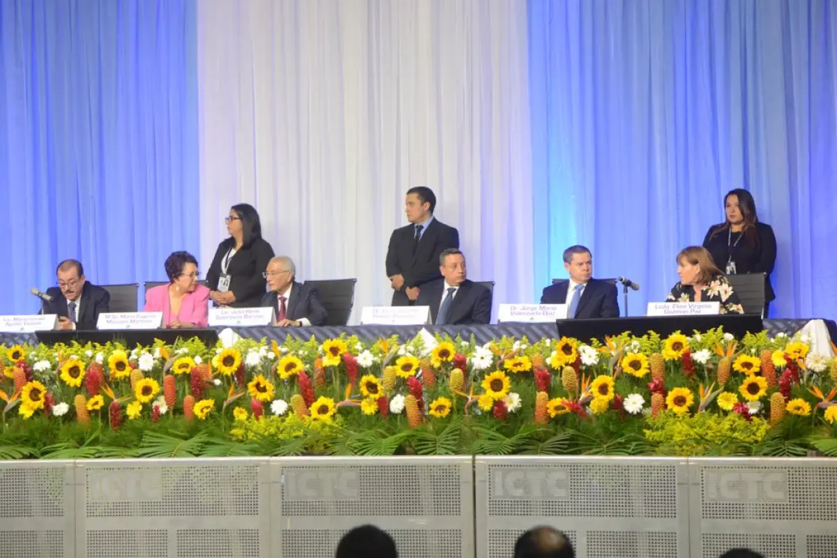 Simulacro de transmisión de datos. Foto: Omar Solís, Publinews