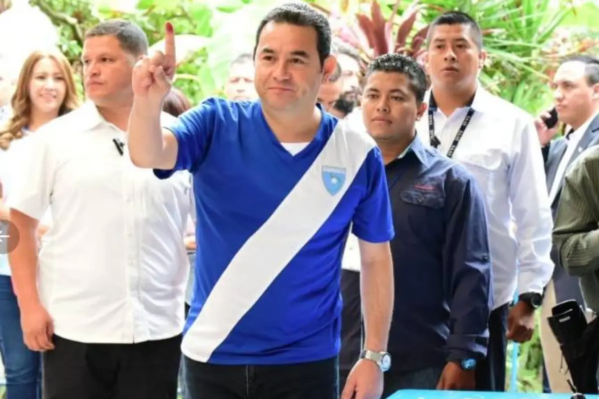 presidente jimmy morales, 