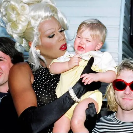 Frances Bean Cobain así luce.