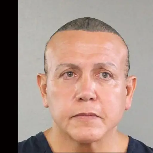 Admirador de Trump que enviaba cartas bomba fue condenado a 20 años de prisión. Foto: AFP.