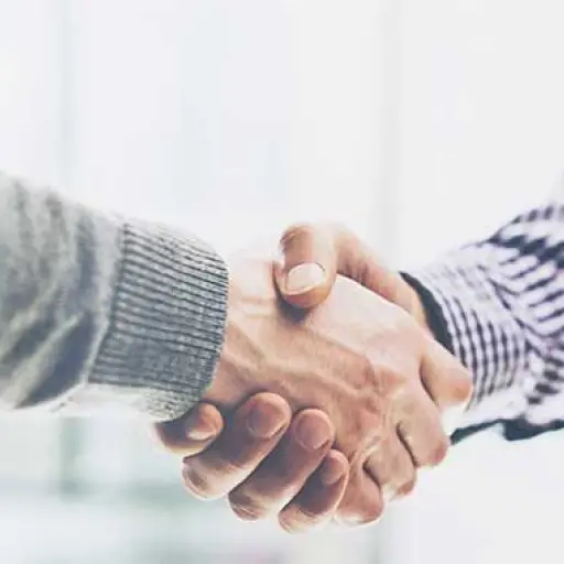 what-not-to-do-when-youre-meeting-new-people-810x380 ,