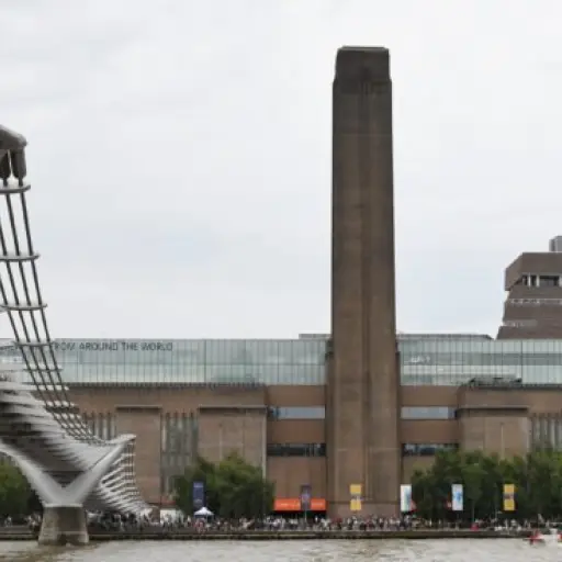 Las autoridades continúan investigando este hecho.