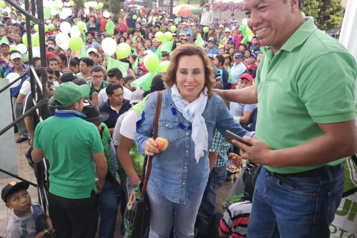 Sandra-Torres-candidata-presidencial-partido-une-campaña-mitin-segunda-vuelta-balotejae-votos-elecciones (1), 