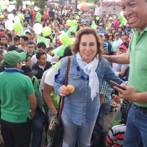 Sandra-Torres-candidata-presidencial-partido-une-campaña-mitin-segunda-vuelta-balotejae-votos-elecciones (1) ,