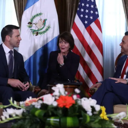 Jimmy Morales se reunió este jueves con Kevin McAleenan. Foto: Presidencia.