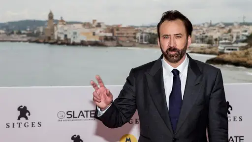 VIDEO. Nicolas Cage a punto de perder su mansión por enorme derrumbe
