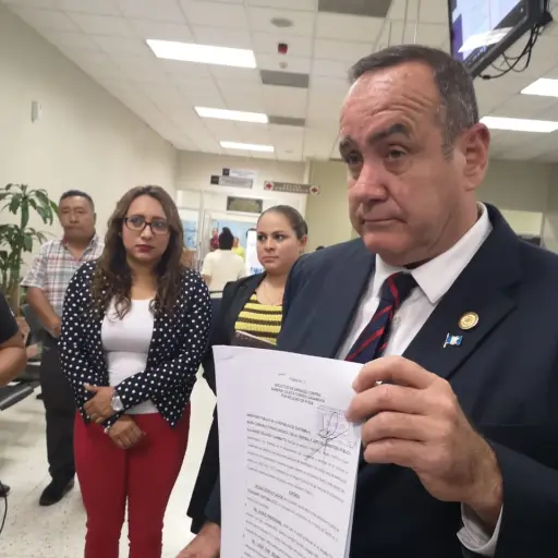 El candidato presidencial de Vamos aseguró que Torres perderá la inmunidad el lunes