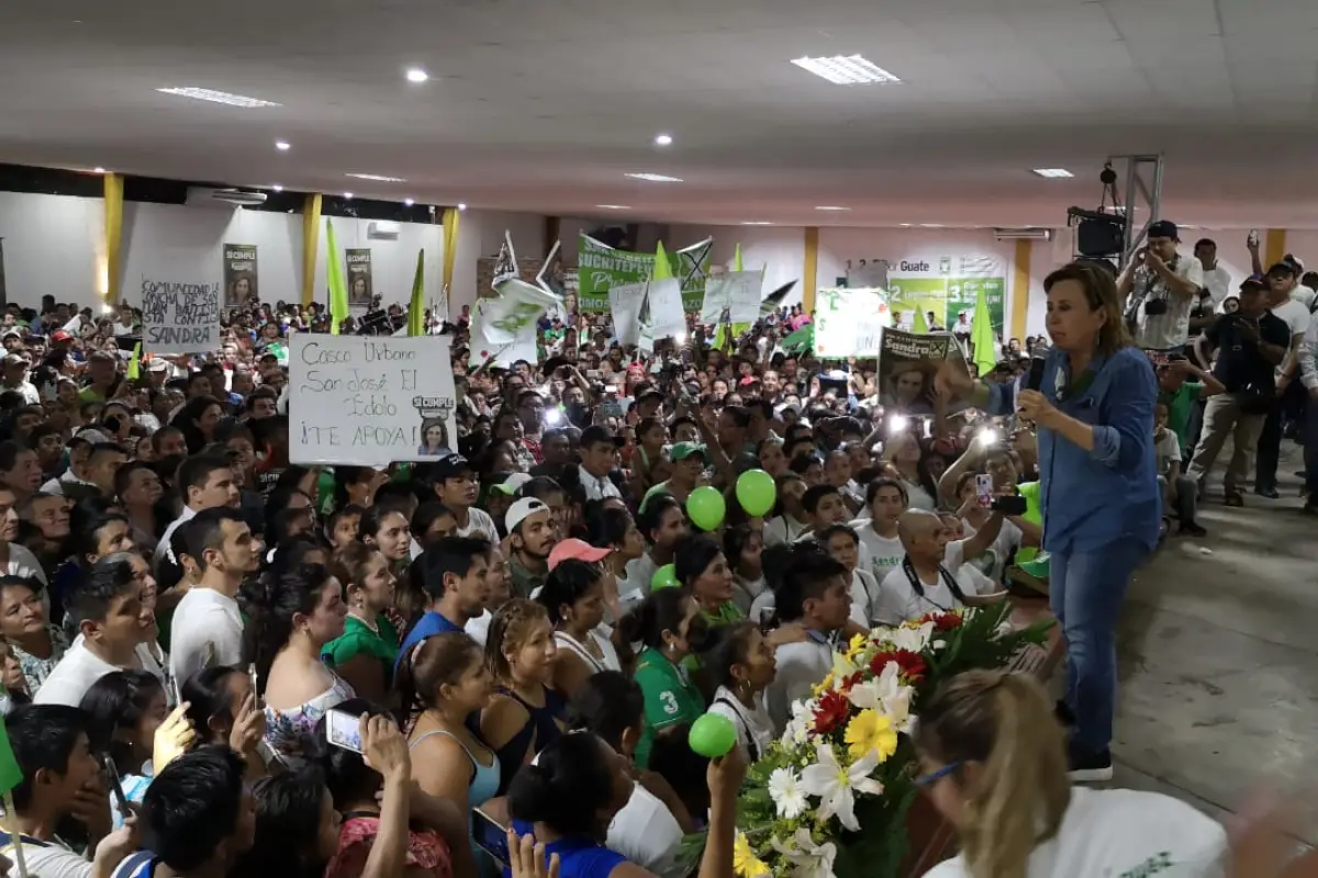 Sandra Torres UNE Alejandro Giammattei Emisoras Unidas Guatemala, 