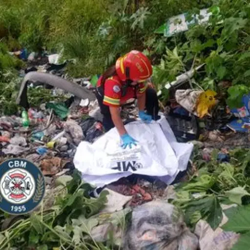 Cadáveres desmembrados en la zona 25. Foto: Bomberos Municipales.