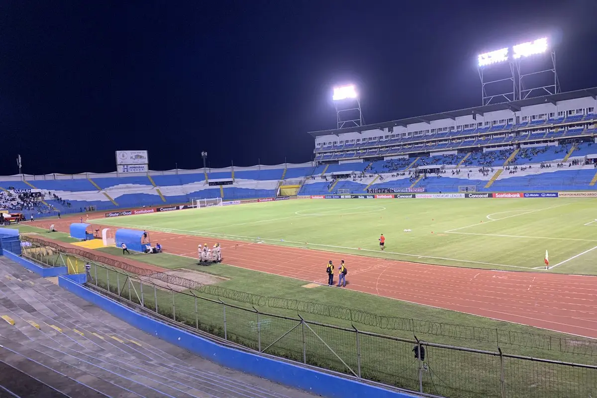 estadio Olímpico Metropolitano de San Pedro Sula - Honduras - Liga CONCACAF 2019 - Cremas - Olimpia - Emisoras Unidas, 