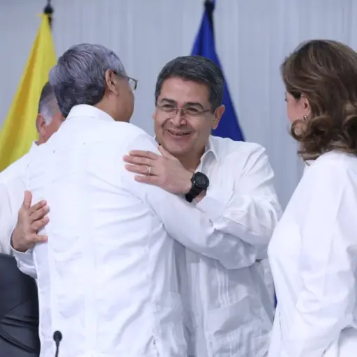 Juan Orlando Hernandez presidente de Honduras. Foto: Twitter del gobierno de Guatemala