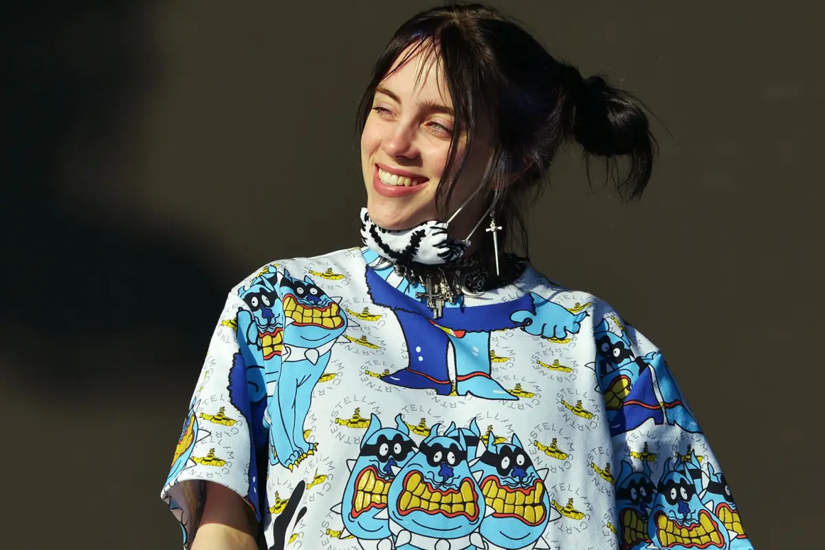 billie-eilish-glastonbury-02-ix-2019-billboard-1548, 