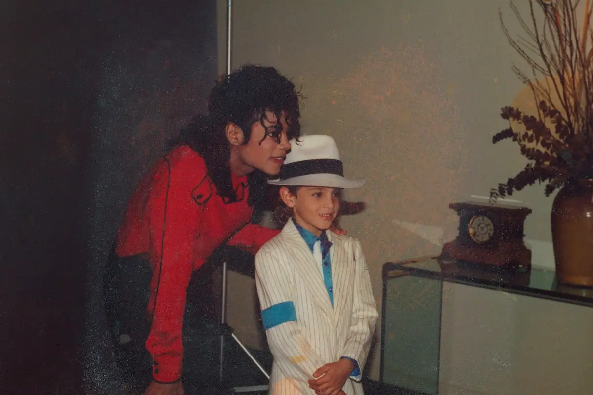 leaving-neverland-michael-jackson-wade-robson-1551704694, 